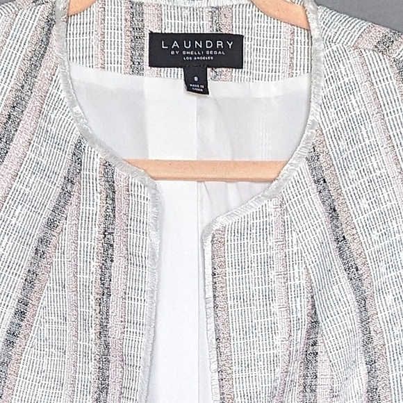 8 • Laundry by Shelli Segal • Soft Blush & White Metallic Thread Tweed Blazer - Picture 6 of 10